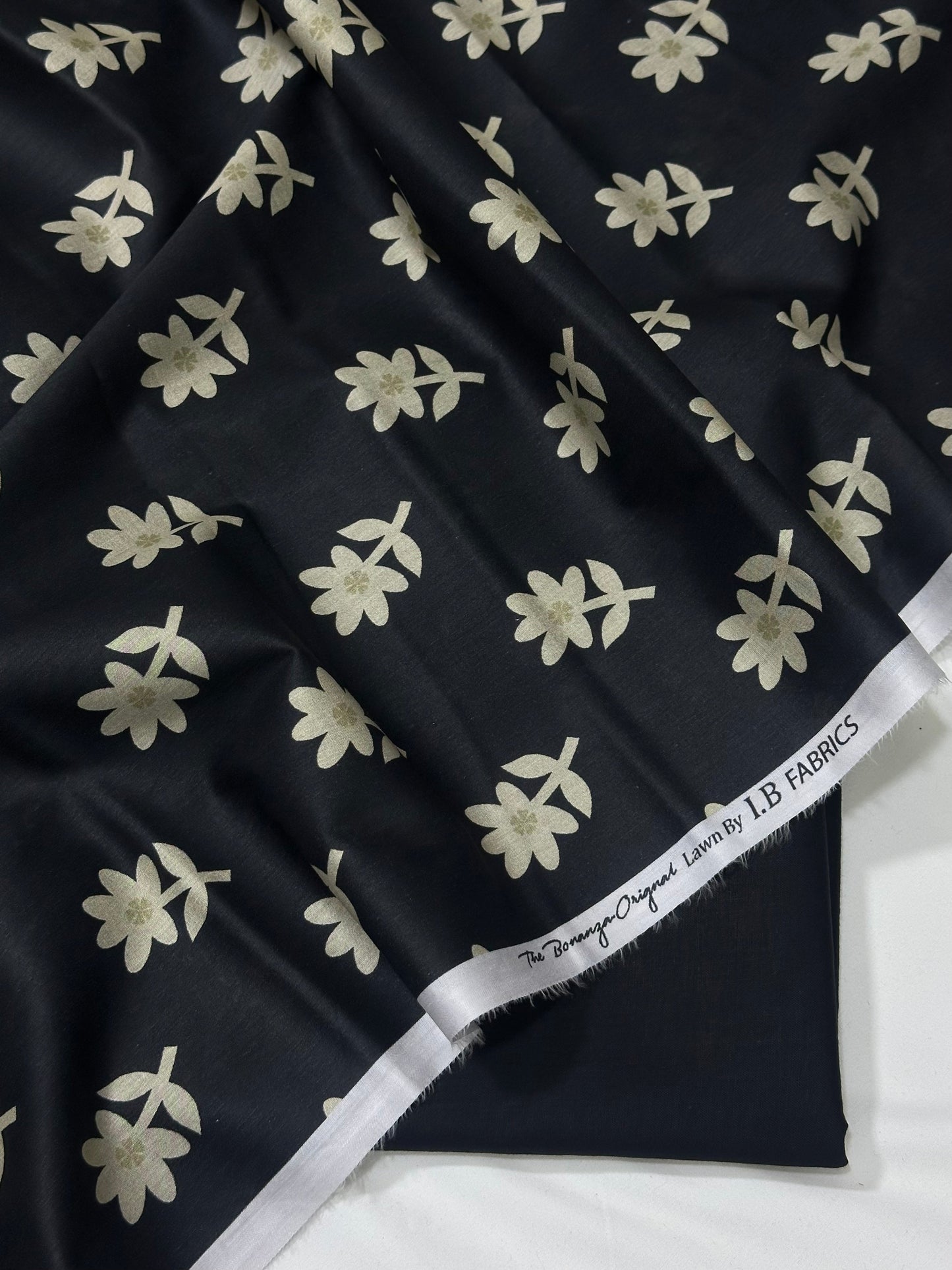 Bonanza Satrangi Lawn 2pc